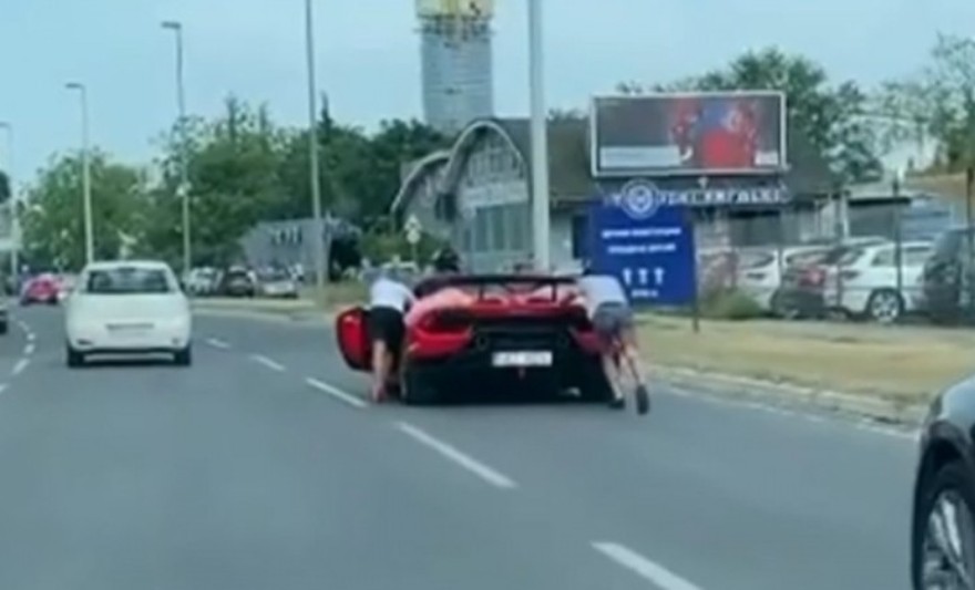 00 Lamborghini.jpg